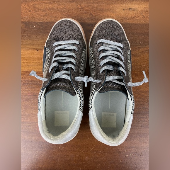 Dolce Vita Zina Mercury Leather Sneakers Silver Snake Print Women’s Size 8. - Picture 10 of 11